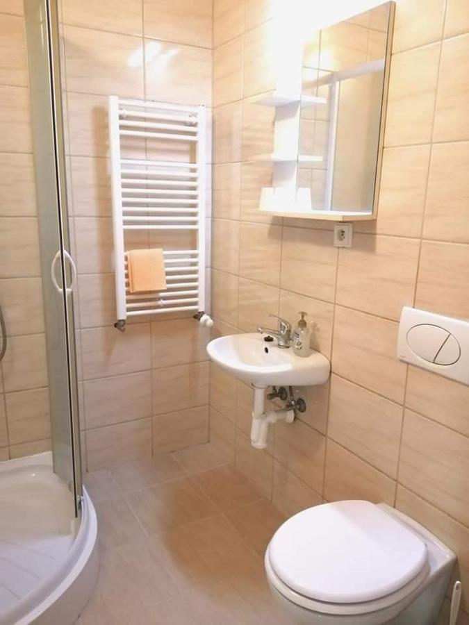 Lesni Restaurace Harrachovka Hotel Tabor Luaran gambar