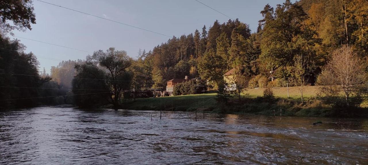 Lesni Restaurace Harrachovka Hotel Tabor Luaran gambar